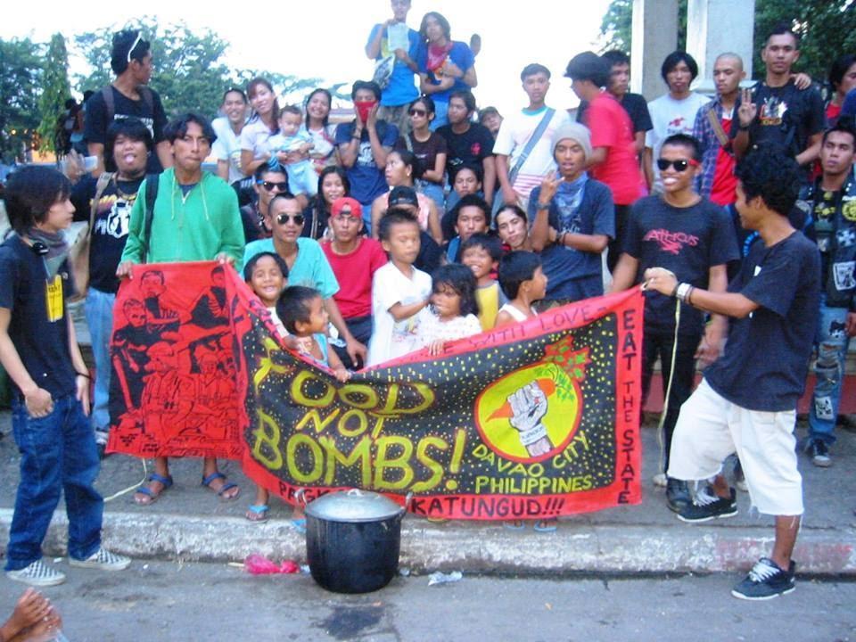 t-a-taks-a-barbin-ang-food-not-bombs-sa-kapuluan-t-15.jpg