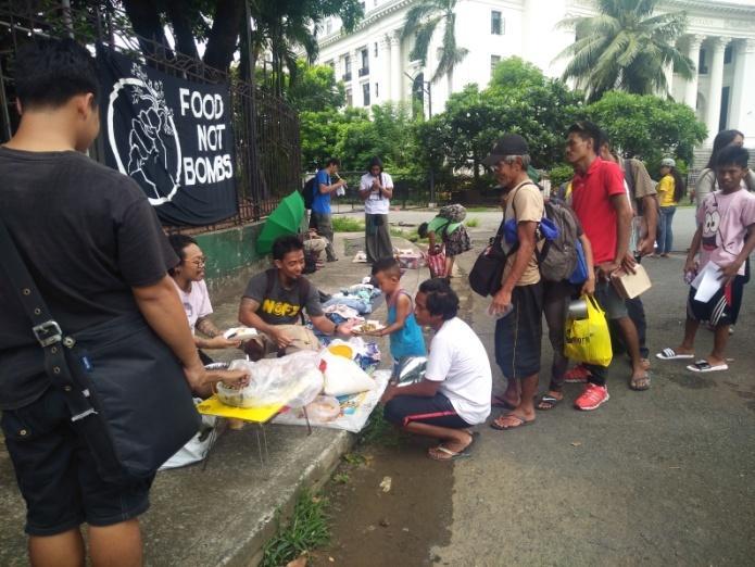 t-a-taks-a-barbin-ang-food-not-bombs-sa-kapuluan-t-16.jpg
